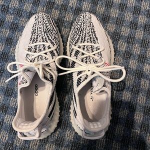 Yeezy 350 V2 Zebras